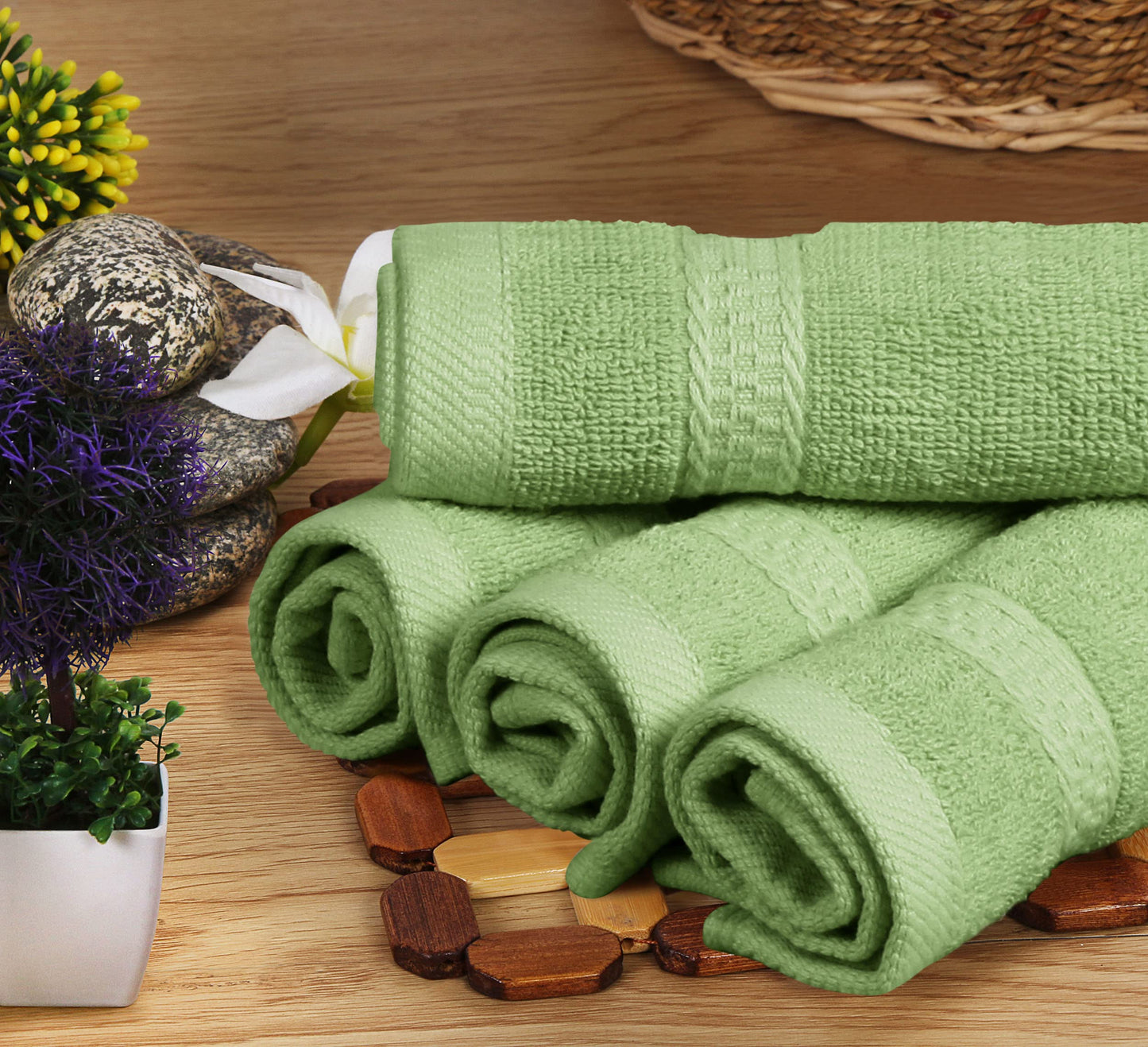 Utopia Towels 8-Piece Premium Towel Set, 2 Bath Towels, 2 Hand Towels, and 4 Wash Cloths, 600 GSM 100% Ring Spun Cotton Highly Absorbent Towels for Bathroom, Gym, Hotel, and Spa (Sage Green)
