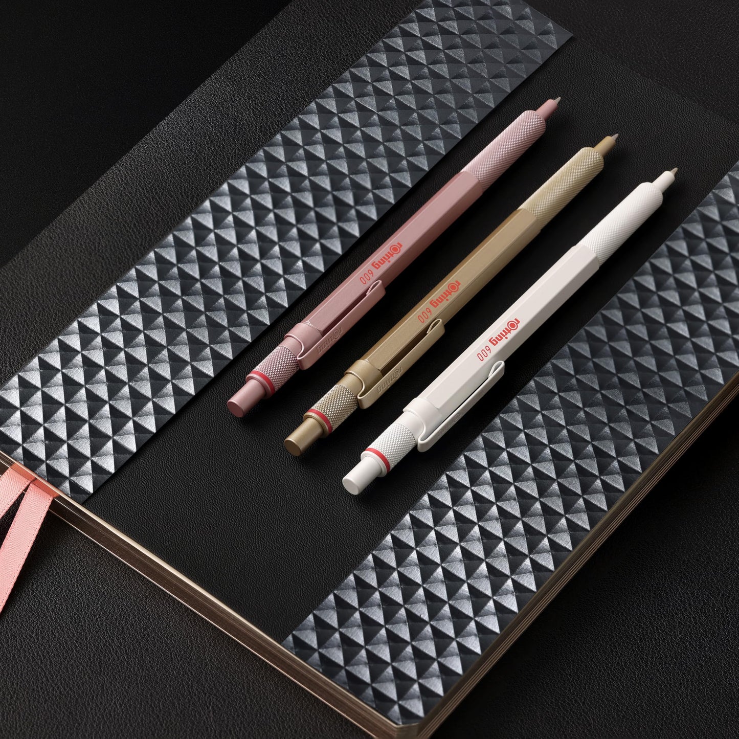 Rotring 600 Metallic Ballpoint Pen Medium Point Black Ink Pearl White Barrel Refillable 1 Count