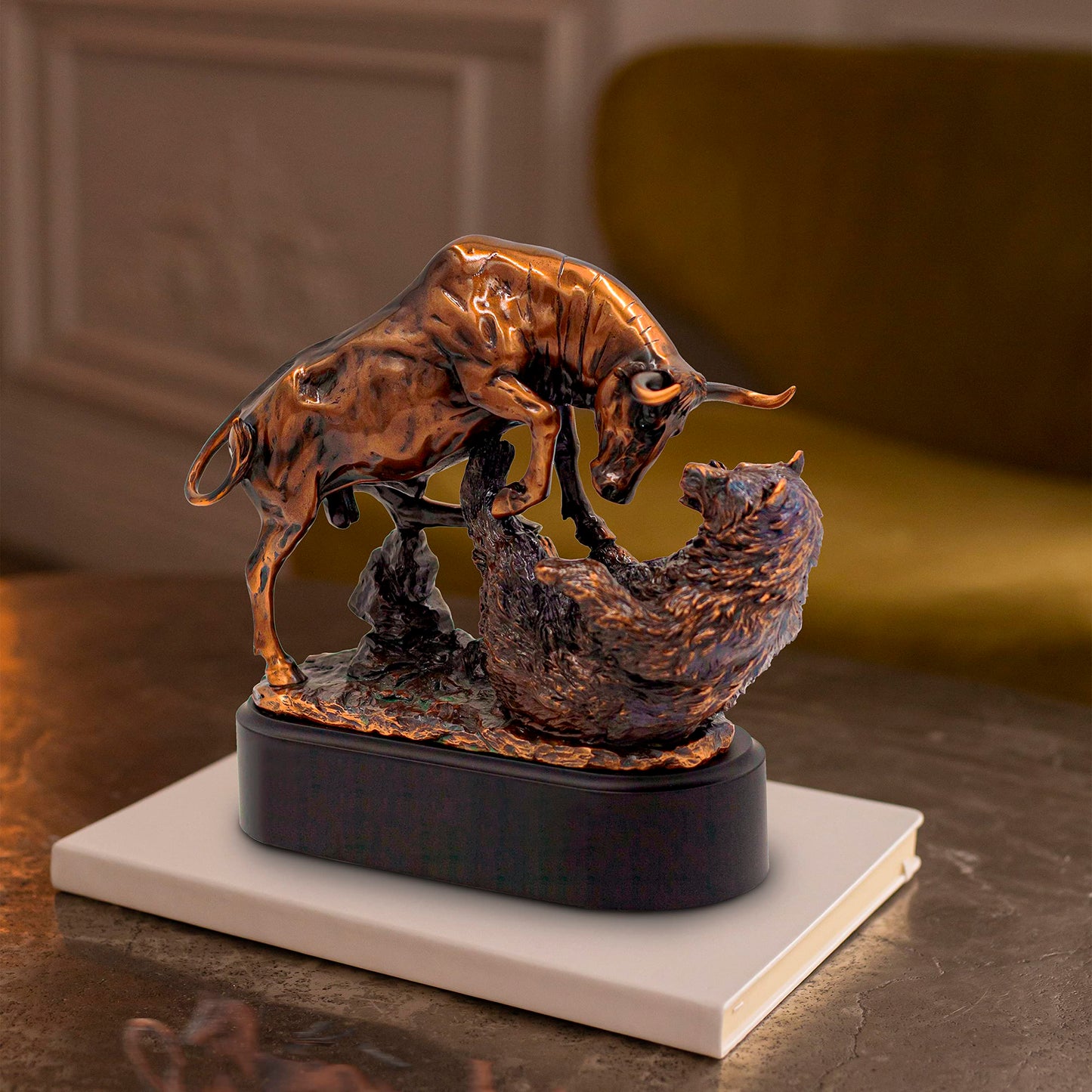 MEPERPER Bull and Bear Statue, Wall Street Bull Statue, Stock Market Gifts for Men, Gifts for Stock Market Lovers
