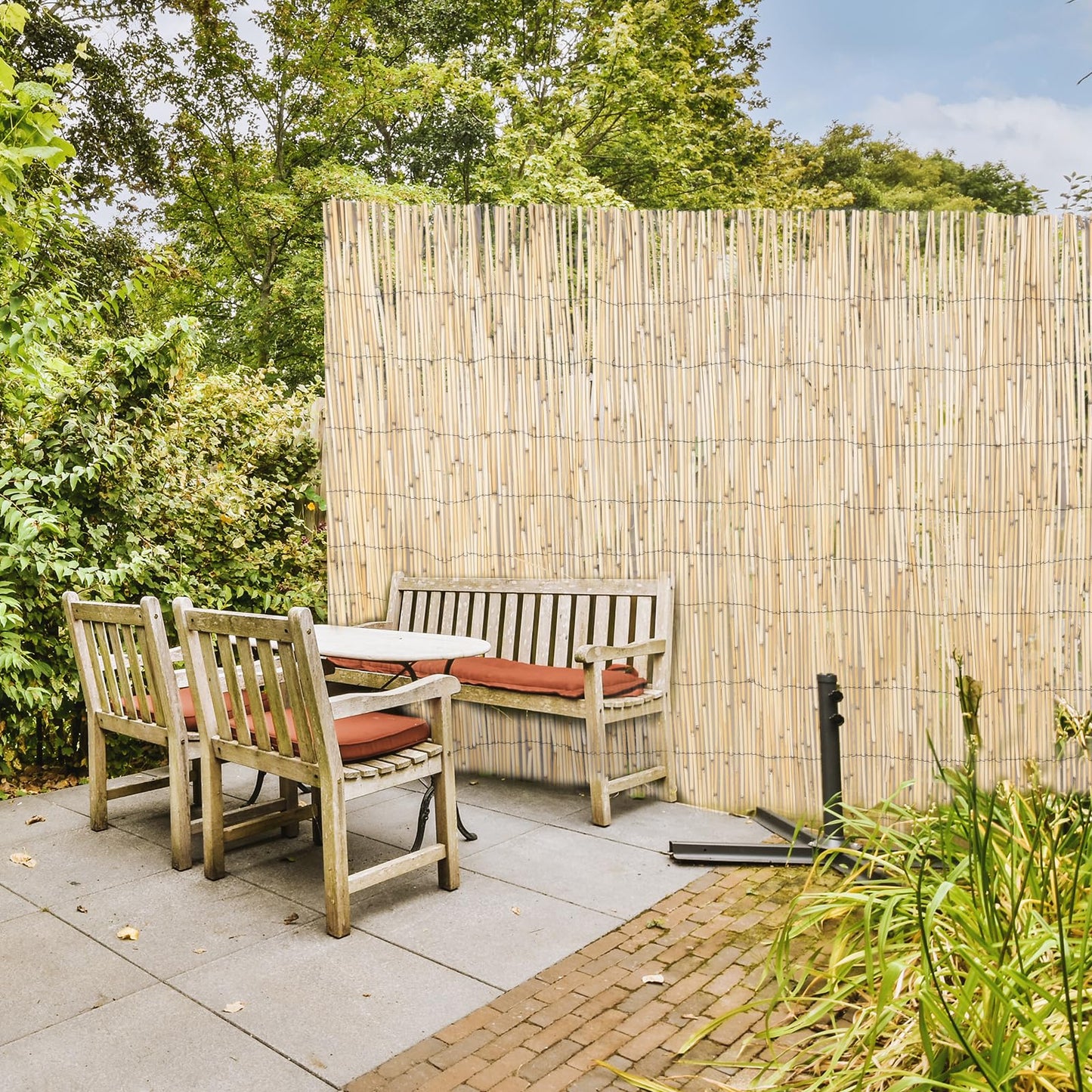 Jollybower Natural Reed Fencing Rolls, Eco-Friendly Reed Fence Curtain, 4Ft High x 13Ft Long Reed Screen, Decorative Fence for Garden, Balcony, Window Privacy（Pack of 1）