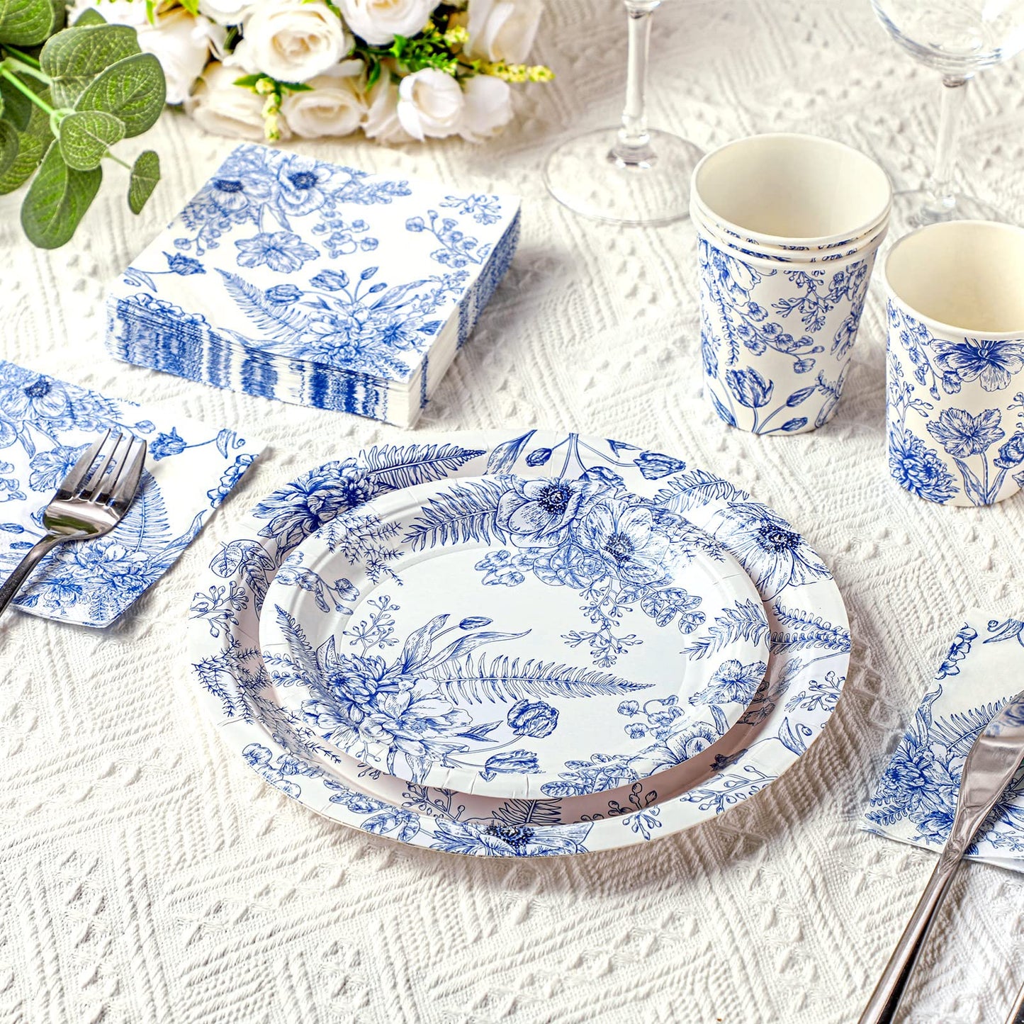 Dandat 250 Pcs Blue Floral Paper Plates and Napkins Blue Bridal Shower Tea Party Decorations Blues White Floral Tableware Set for 50 Guests Disposable Plates Napkins Cups Wedding Baby Bridal Shower