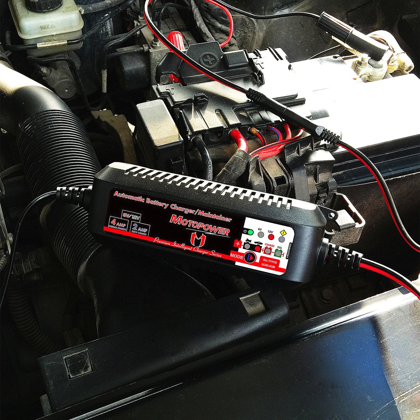 MOTOPOWER MP00207 6V / 12V 4AMP Fully Automatic Smart Battery Charger Maintainer Rescure for All Types Lead Acid Batteries of Car, Motorcycle, Boat - Battery Recover Mode