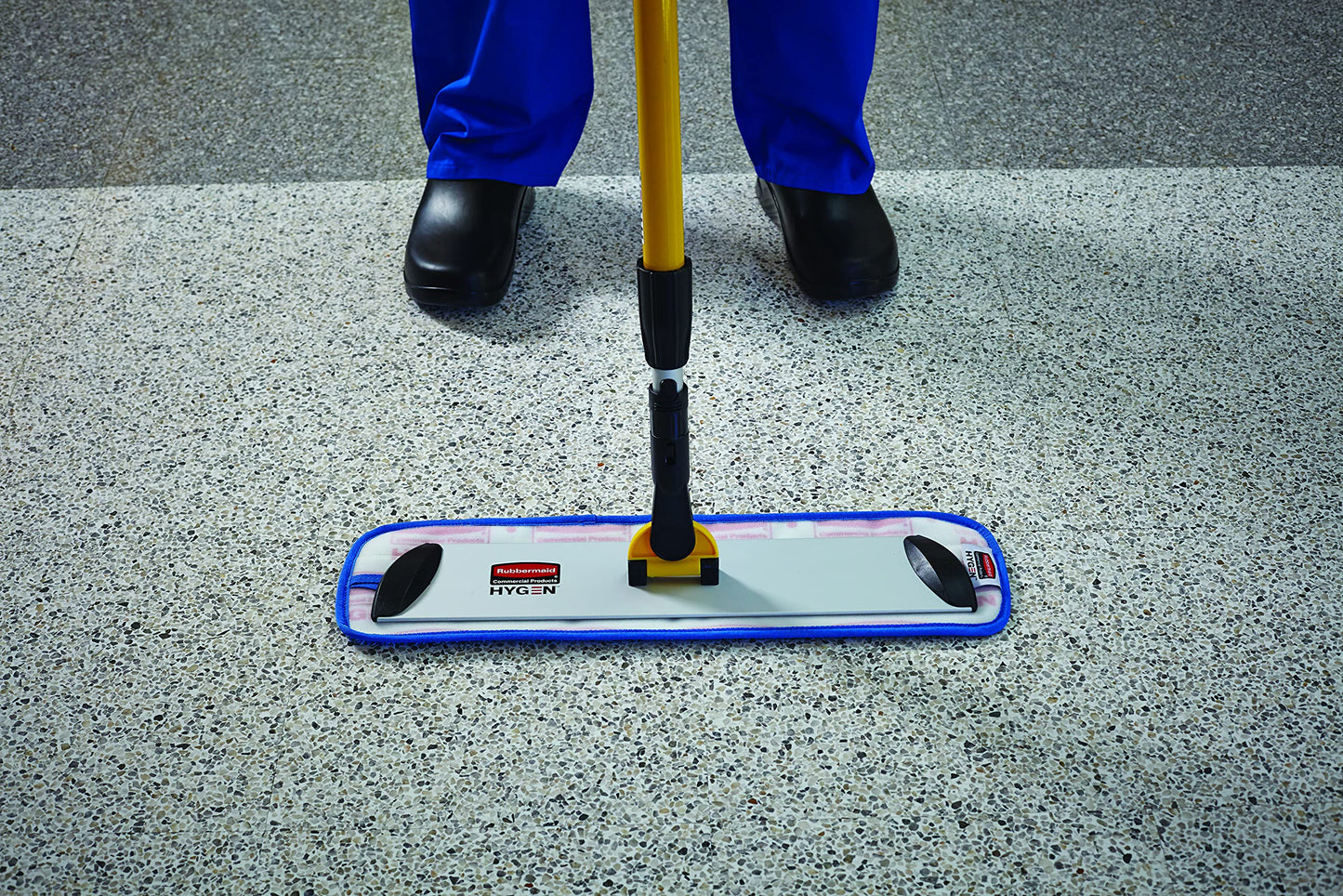 Rubbermaid Commercial Products HYGEN 24" Microfiber Mop Pad, Blue