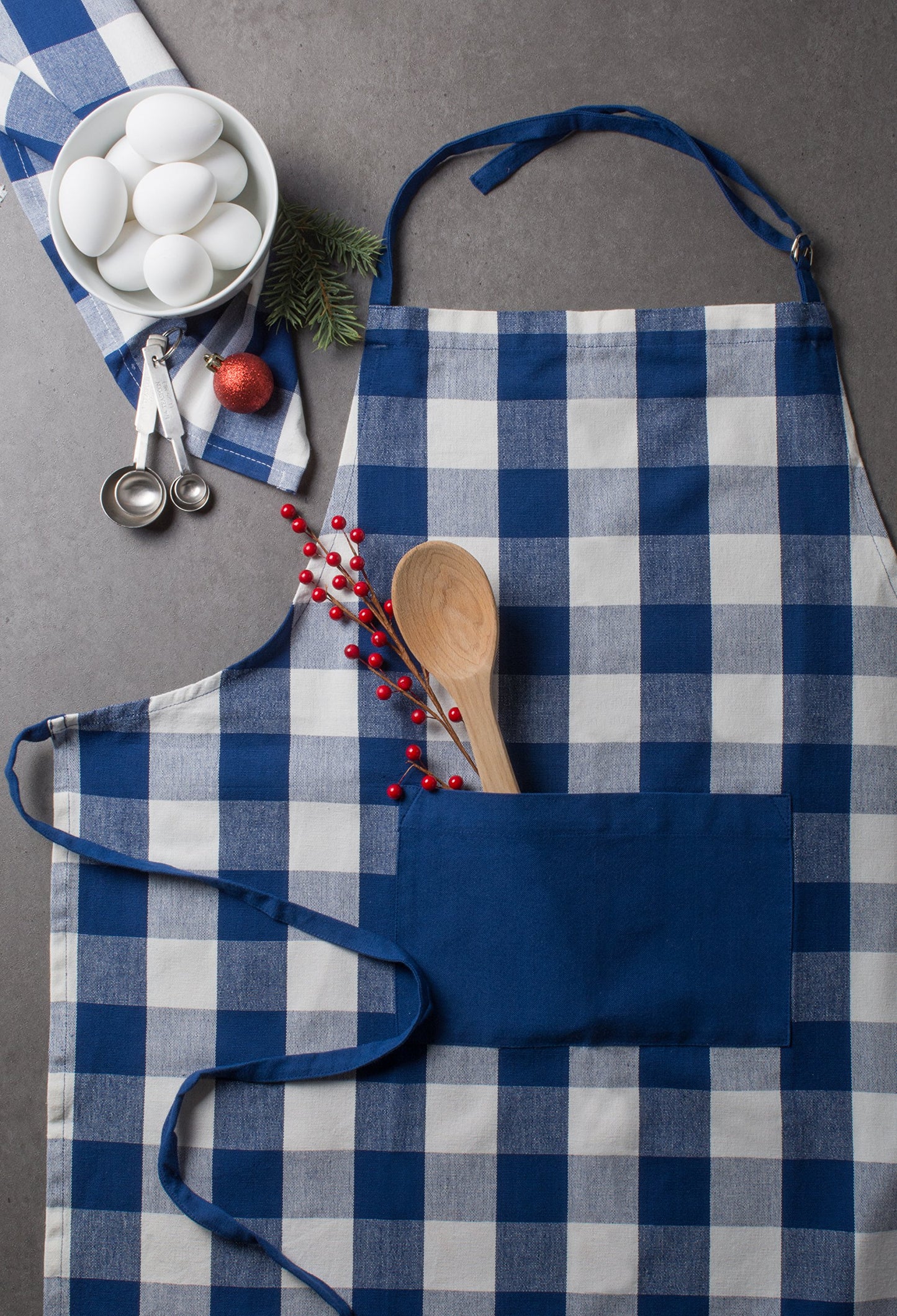DII Cotton Adjustable Buffalo Check Plaid Apron with Pocket & Extra-Long Ties, 32 x 28, Men and Women Kitchen Apron for Cooking, Baking, Crafting, Gardening, BBQ-Navy Blue