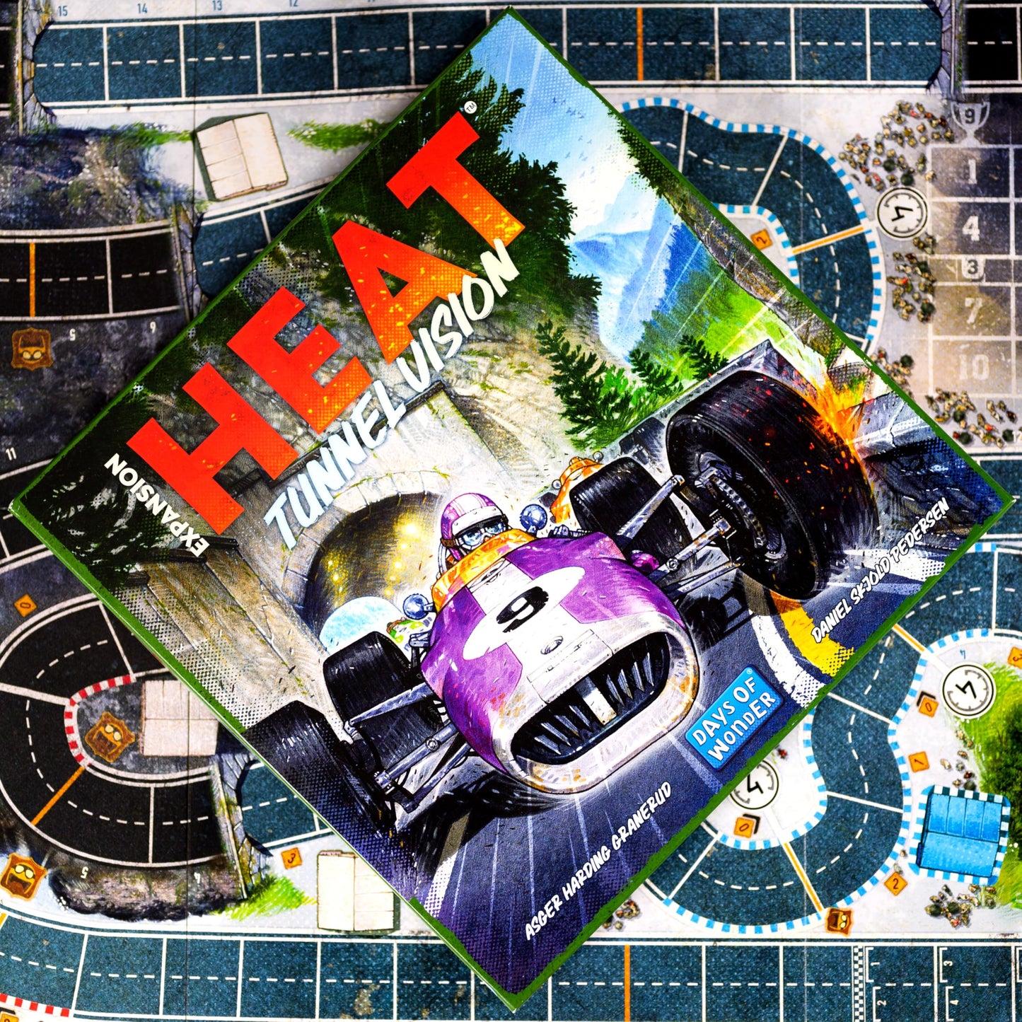 Heat: Pedal to The Metal - Board Game (1-6 Players)