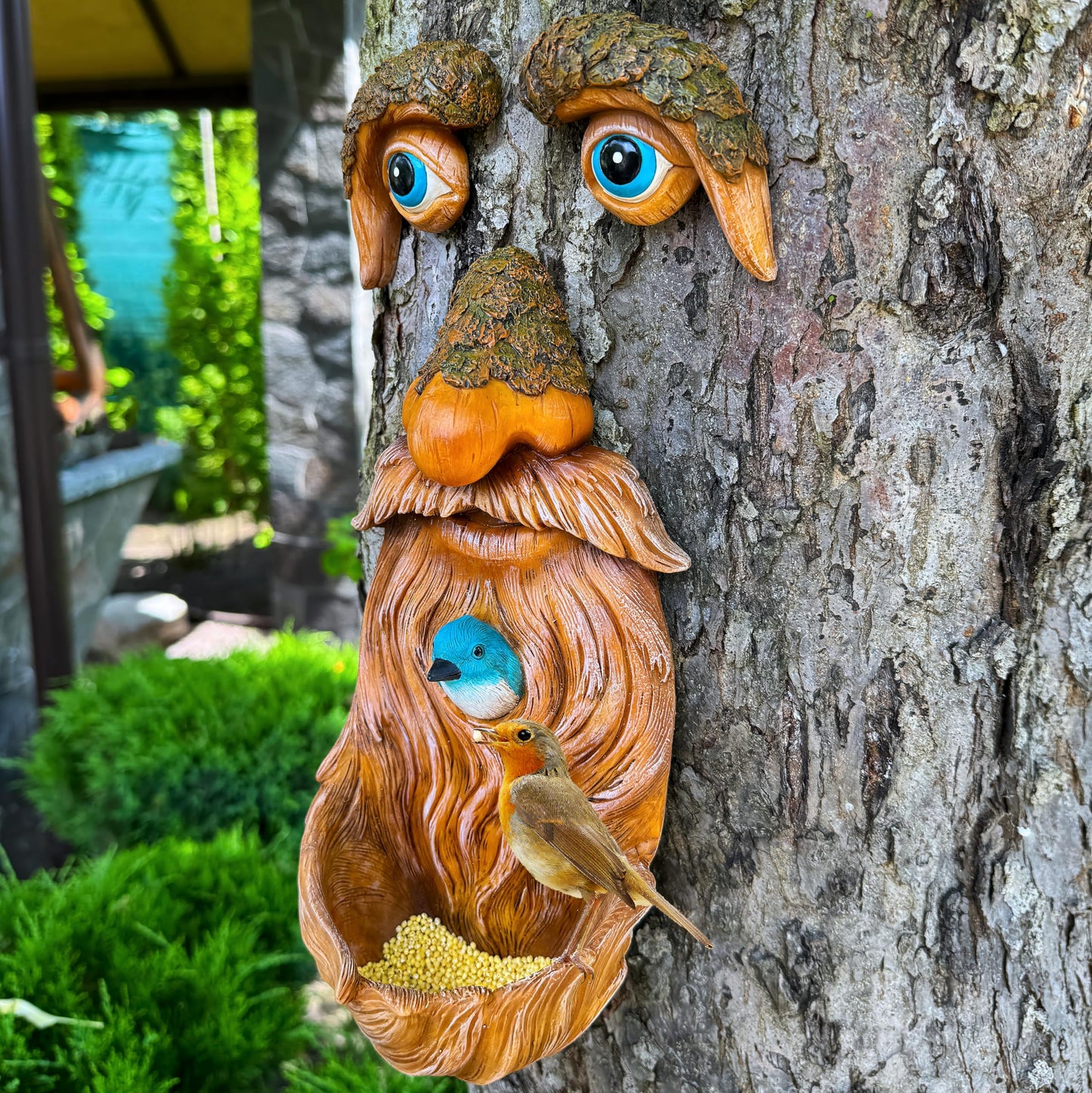 Mood Lab Tree Faces Decor Outdoor - Old Man Bird Feeder - Tree Hugger Garden Decoration - Yard Art Statues