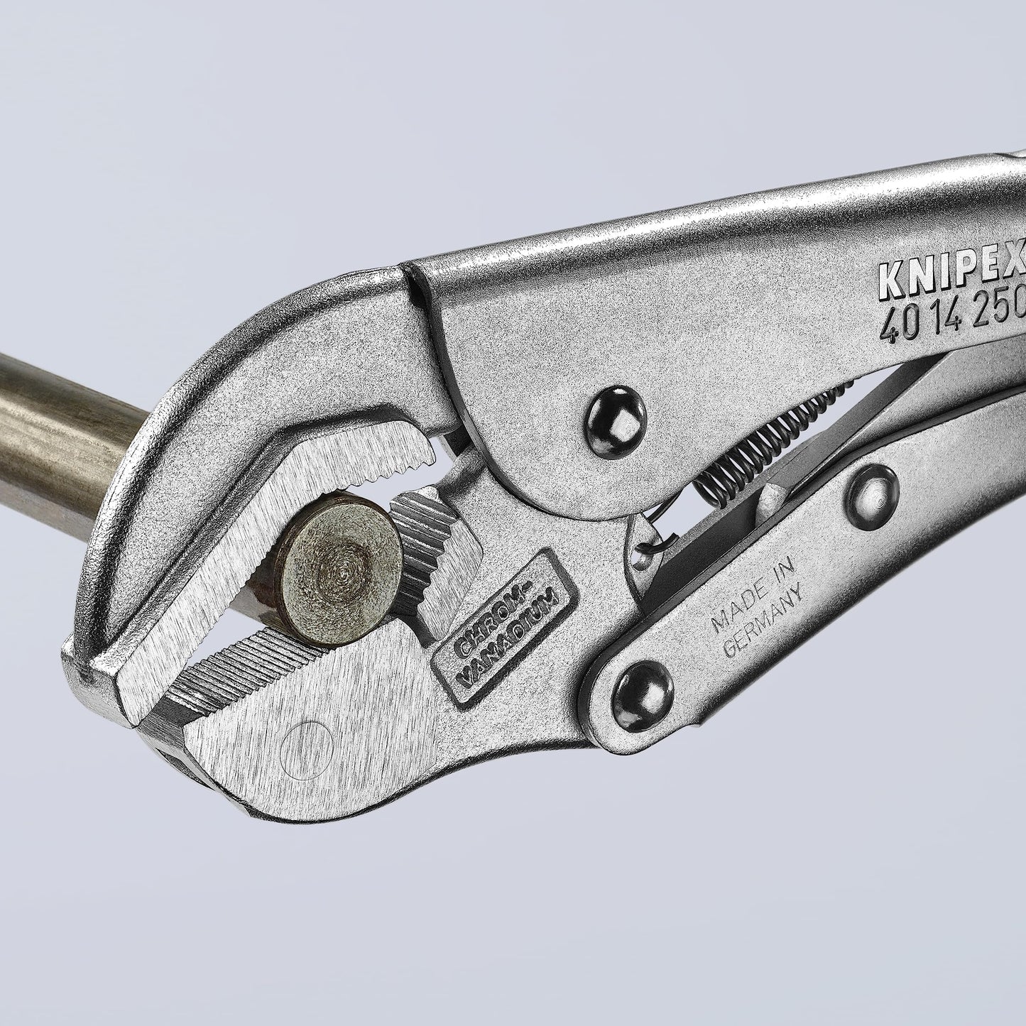 Universal Grip Pliers-Pivoting Jaw